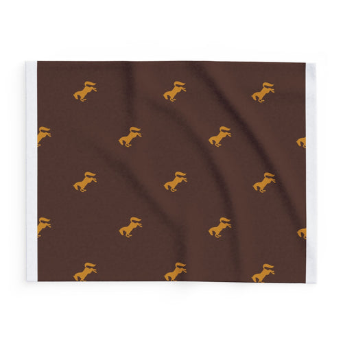 Reindeer Pattern Arctic Fleece Blanket — Cozy Holiday Cabin Throw